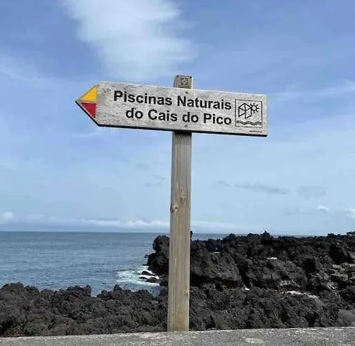 Casa Da Esquila Ilha Do Pico 2 בית נופש Cais do Pico