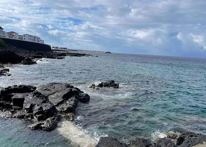 בית נופש Casa Da Esquila Ilha Do Pico 2 Cais do Pico